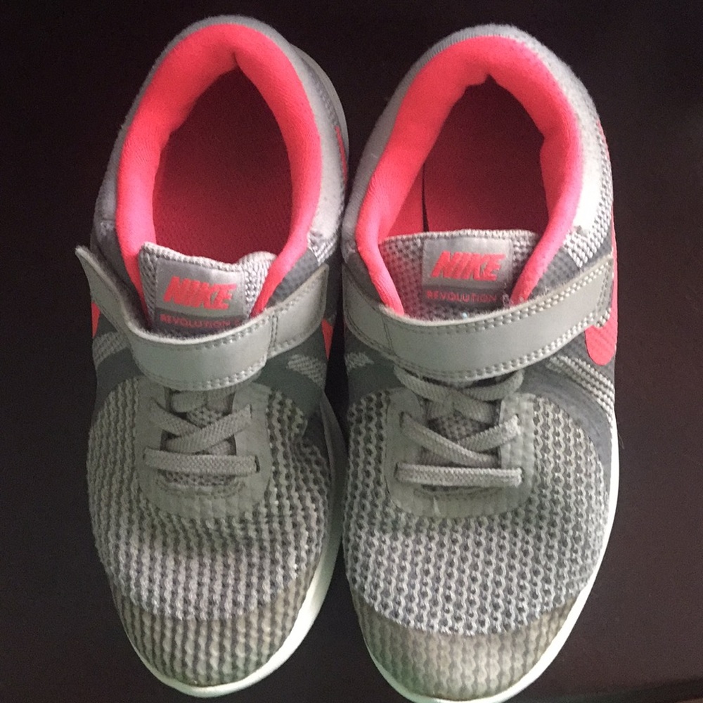 Girls Nike Revolution 4 Tennis Shoes